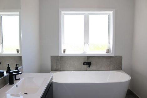 Photo of property in 83 View Road, Halcombe, Feilding, 4779