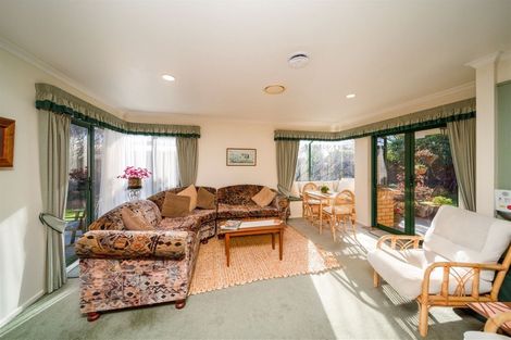 Photo of property in 190 Glover Road, Hawera, 4610