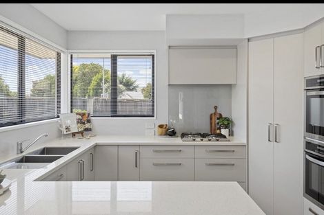 Photo of property in 10 Puhara Avenue, Parklands, Christchurch, 8083