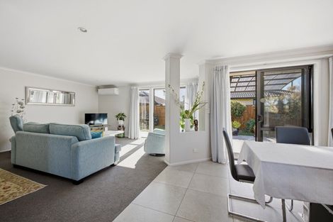 Photo of property in 723 Gloucester Road, Papamoa Beach, Papamoa, 3118