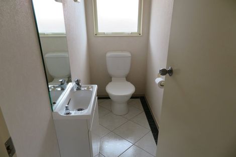 Photo of property in 38 Millhouse Drive, Northpark, Auckland, 2013