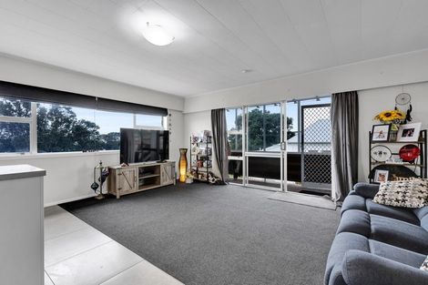 Photo of property in 4/194 Powderham Street, New Plymouth, 4310