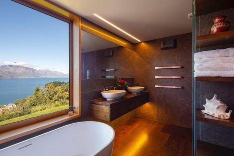 Photo of property in 27 Edinburgh Drive, Queenstown, 9300