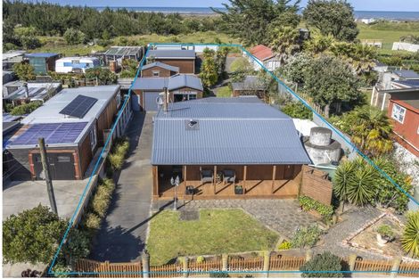 Photo of property in 15 Wainui Street, Koitiata, Whanganui, 4581