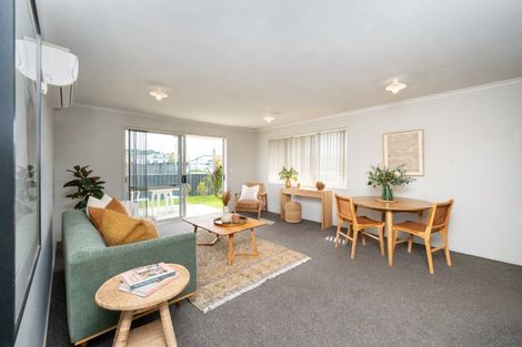 Photo of property in 17a Meeanee Road, Taradale, Napier, 4112