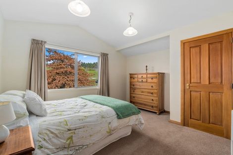 Photo of property in 1 Hollyhock Lane, Wanaka, 9305