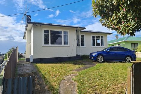 Photo of property in 68 Manuka Street, Castlecliff, Whanganui, 4501