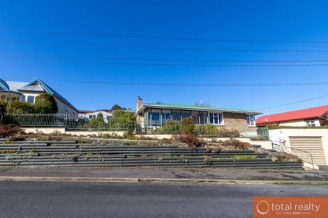 Photo of property in 4 Shand Street, Green Island, Dunedin, 9018