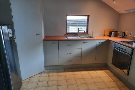 Photo of property in 21 Thatcher Crescent, Crofton Downs, Wellington, 6035