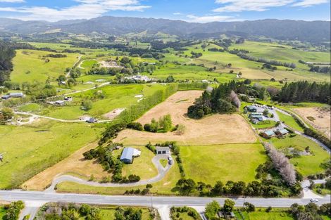 Photo of property in 2206 Cove Road, Mangawhai, 0573