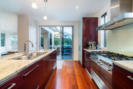 Photo of property in 10 Kahikatea Close, Campbells Bay, Auckland, 0630