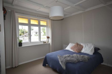 Photo of property in 10 Myrtle Street, Morningside, Auckland, 1022