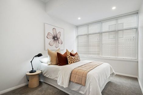 Photo of property in 14 Egremont Street, Belmont, Auckland, 0622