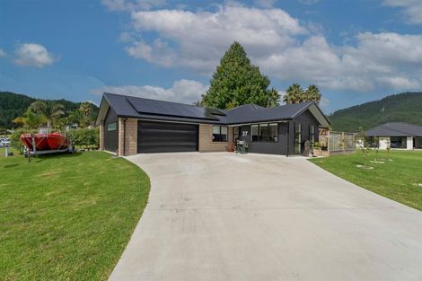 Photo of property in 37 Saint Andrews Drive, Pauanui, Hikuai, 3579