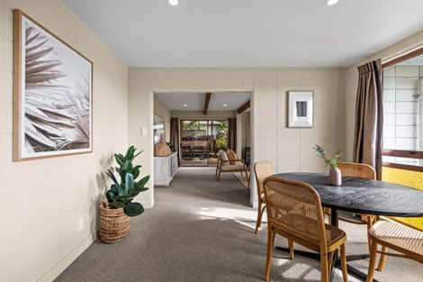 Photo of property in 27 Coventry Avenue, Tamatea, Napier, 4112