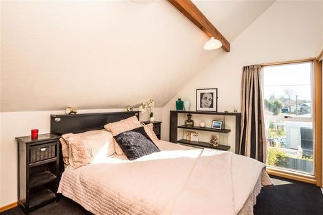 Photo of property in 1a Dulles Place, Papanui, Christchurch, 8053