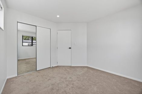 Photo of property in 27 Arahopu Place, Papakura, 2110
