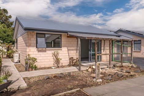 Photo of property in 275b Breezes Road, Aranui, Christchurch, 8061