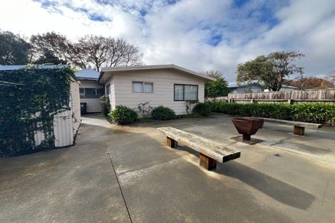 Photo of property in 30 Ada Street, Hokowhitu, Palmerston North, 4410
