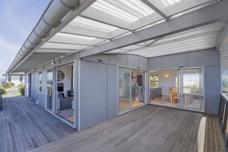 Photo of property in 112 Centennial Drive, Whitianga, 3510