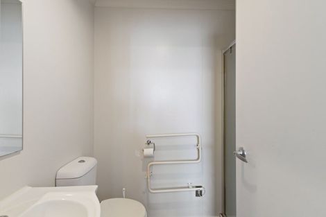 Photo of property in 2/27 Hogan Street, Hamilton East, Hamilton, 3216