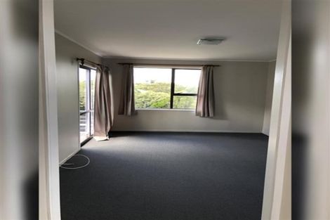 Photo of property in 19 Oreil Avenue, West Harbour, Auckland, 0618