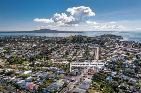 Photo of property in 58 Calliope Road, Stanley Point, Auckland, 0624