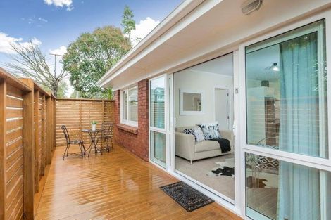 Photo of property in 1/62 Woodside Road, Mount Eden, Auckland, 1024