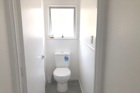 Photo of property in 21 Ranui Avenue, Ranui, Auckland, 0612