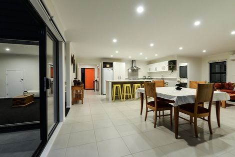 Photo of property in 2 Paritai Place, Flagstaff, Hamilton, 3210