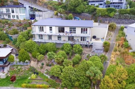 Photo of property in 6 Redcliffs View Lane, Redcliffs, Christchurch, 8081