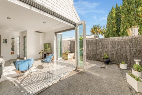 Photo of property in 21b Bain Street, Mount Maunganui, 3116