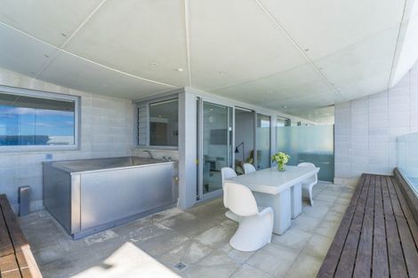 Photo of property in 225 Lake Terrace, Waipahihi, Taupo, 3330