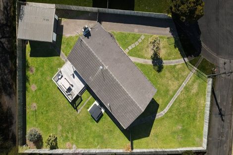 Photo of property in 10 Jarmey Place, Mangakakahi, Rotorua, 3015