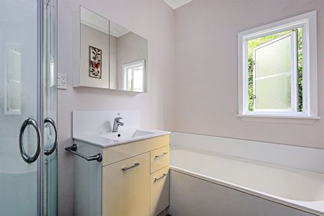 Photo of property in 21 Te Aute Road, Havelock North, 4130