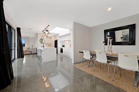 Photo of property in 18 Fairmont Rise, West Melton, 7618