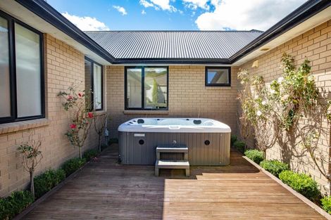 Photo of property in 4 Cooper Crescent, Morrinsville, 3300