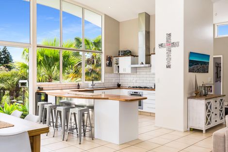 Photo of property in 73 Valencia Lane, Kerikeri, 0293