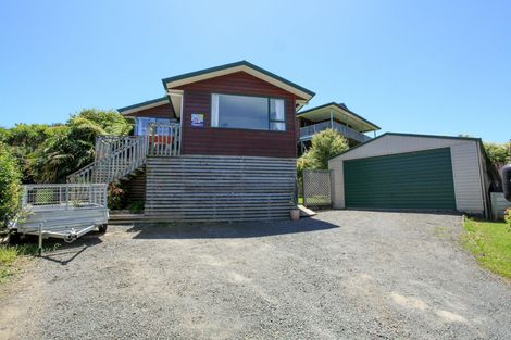 Photo of property in 13 Tutchen Avenue, Raglan, 3225
