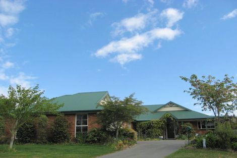 Photo of property in 72 Hewitts Road, Woodend, 7610