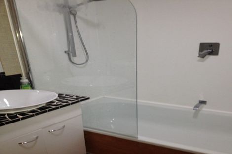 Photo of property in 92c Dowse Drive, Maungaraki, Lower Hutt, 5010