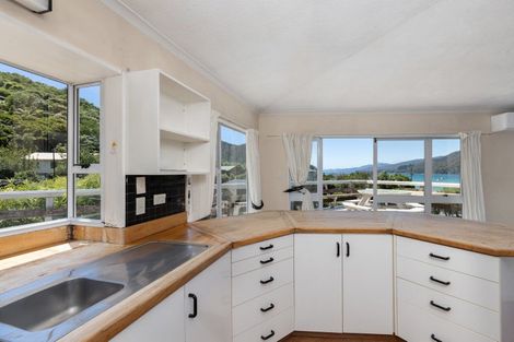 Photo of property in 15 Thompson Place, Anakiwa, Picton, 7281