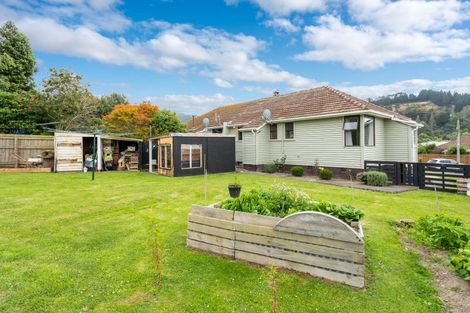 Photo of property in 12 Freyberg Avenue, Sawyers Bay, Port Chalmers, 9023