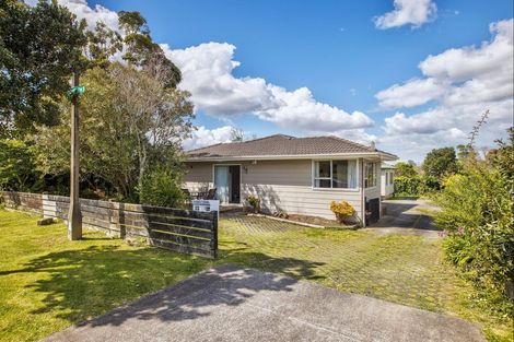 Photo of property in 30 Sunline Avenue, Massey, Auckland, 0614