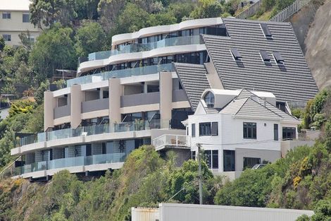 Photo of property in Shelley Bay Terraces, 9/61 Maupuia Road, Maupuia, Wellington, 6022