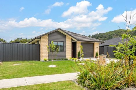Photo of property in 30 Hopkirk Avenue, Wallaceville, Upper Hutt, 5018