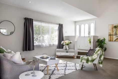 Photo of property in 23 Makiri Street, Helensville, 0800