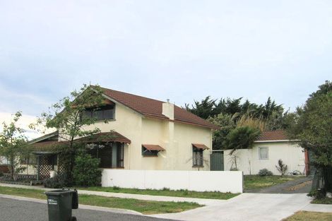 Photo of property in 31 Pukeko Place, Westshore, Napier, 4110