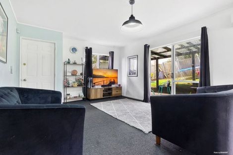 Photo of property in 4/24 Eastglen Road, Glen Eden, Auckland, 0602