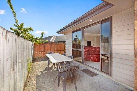 Photo of property in 4/31 Jones Crescent, Melville, Hamilton, 3206